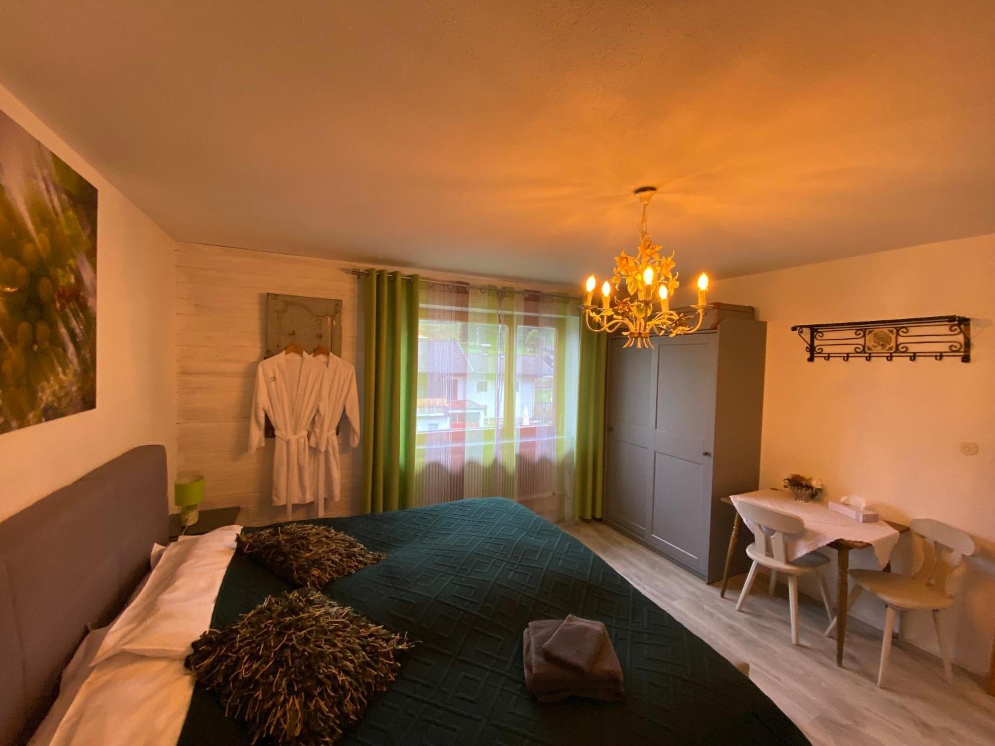 Gaestehaus Schmitt Lähn Extérieur photo